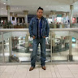 Meet your Posher, Luis